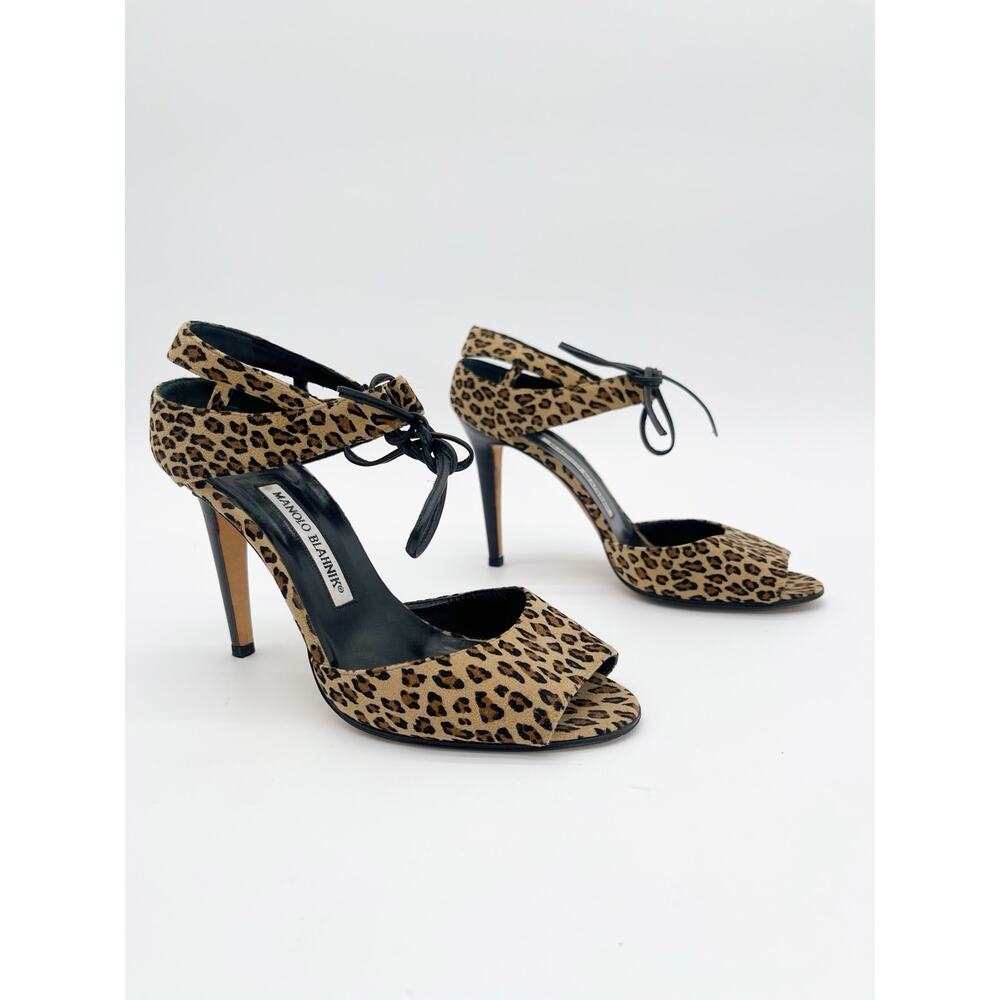 Manolo Blahnik Vintage y2k Leopard Print Suede Lace Up Ankle Strap Heels IT 38 - Picture 3 of 12